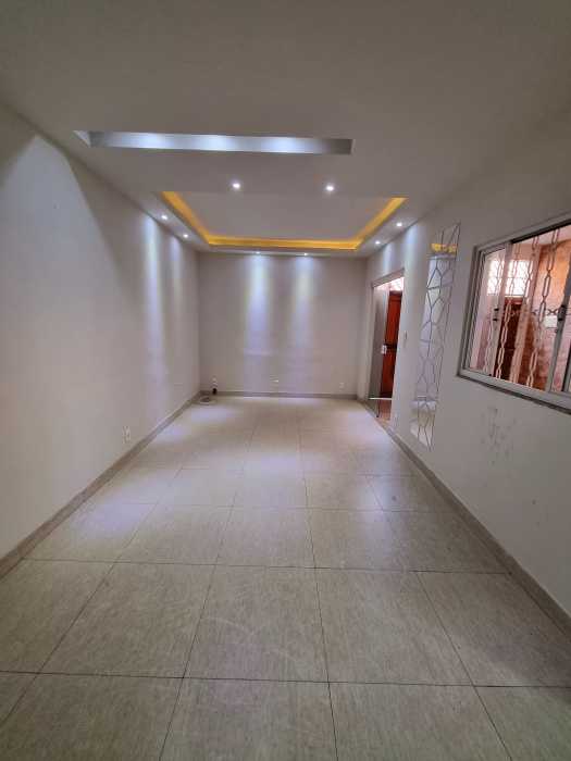 Casa de Vila à venda com 2 quartos, 47m² - Foto 7