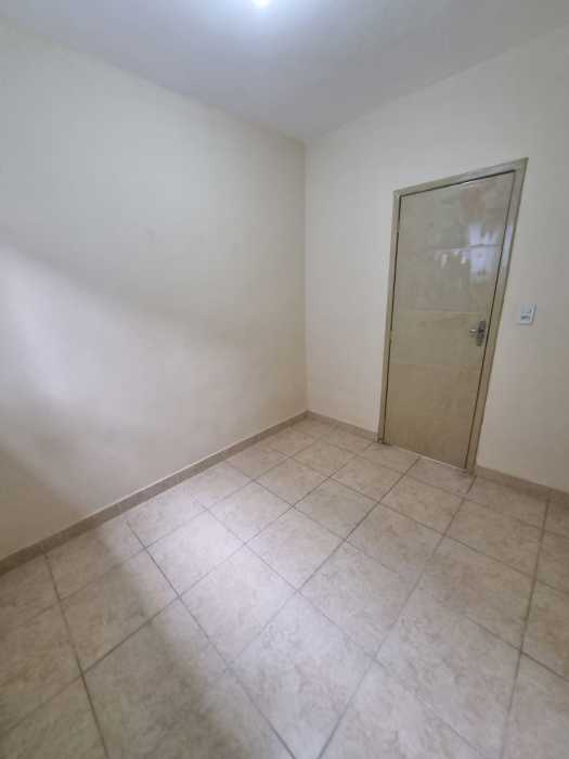 Casa à venda com 2 quartos, 150m² - Foto 10