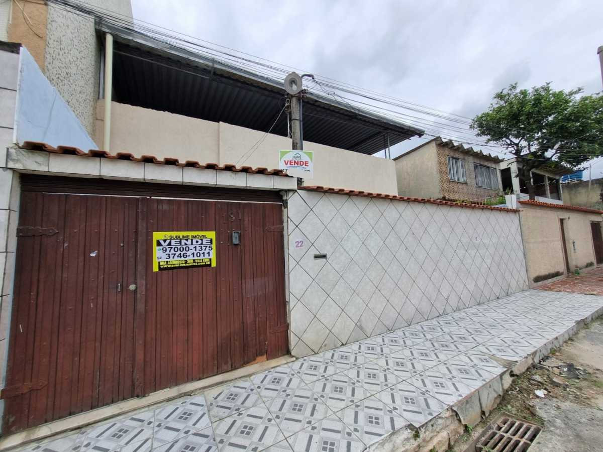 Casa à venda com 2 quartos, 150m² - Foto 1