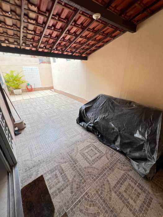 Casa à venda com 3 quartos, 114m² - Foto 4