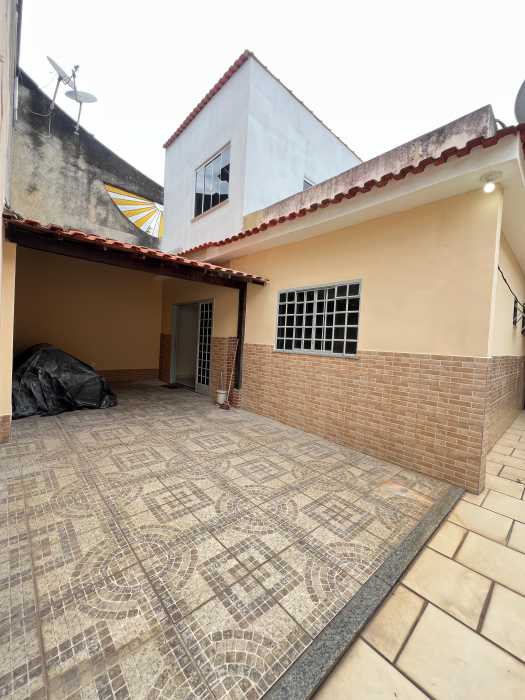 Casa à venda com 3 quartos, 114m² - Foto 2