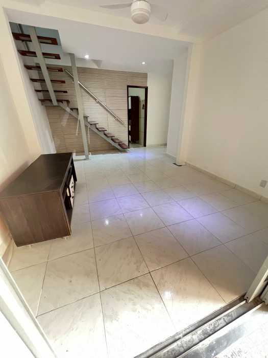 Casa à venda com 3 quartos, 114m² - Foto 17