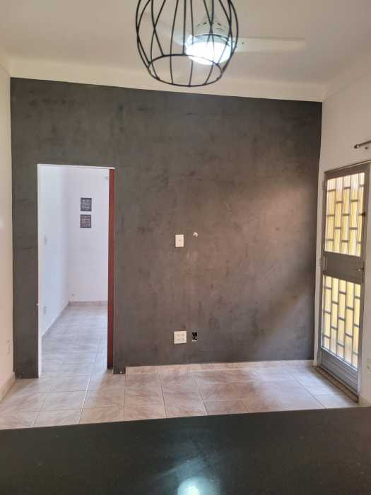 Casa para alugar com 1 quarto, 37m² - Foto 6