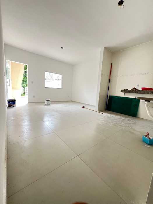 Casa à venda com 2 quartos, 70m² - Foto 10