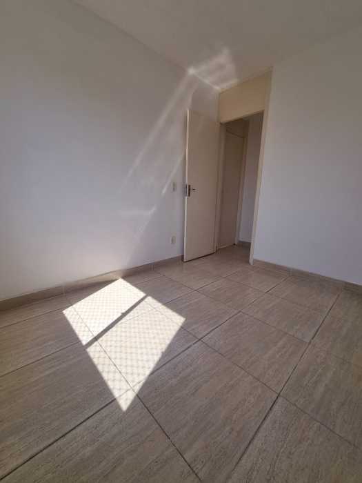 Apartamento à venda com 2 quartos, 61m² - Foto 16