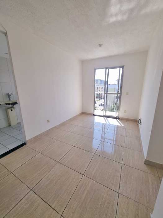 Apartamento à venda com 2 quartos, 61m² - Foto 4