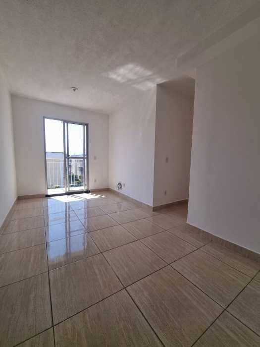 Apartamento à venda com 2 quartos, 61m² - Foto 2