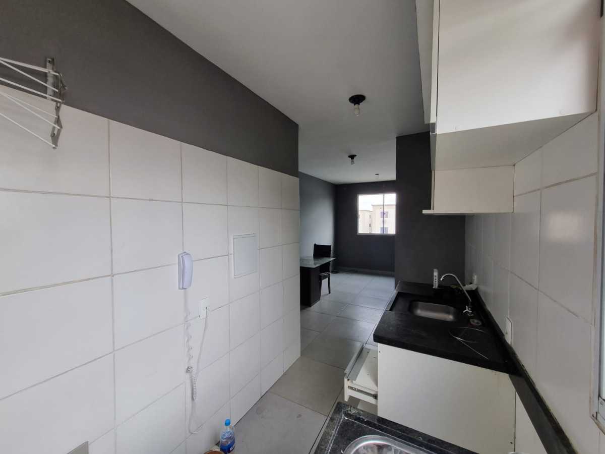 Apartamento à venda com 2 quartos, 64m² - Foto 11