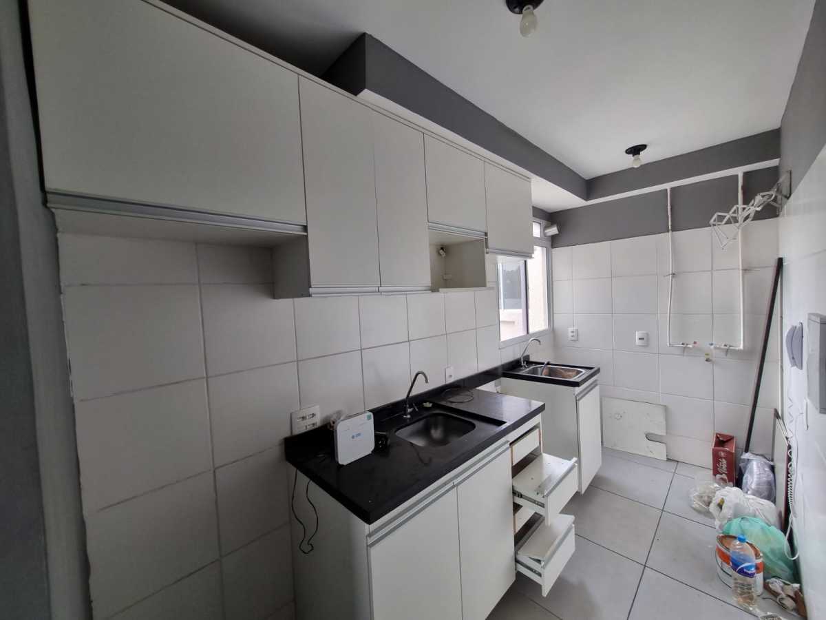 Apartamento à venda com 2 quartos, 64m² - Foto 10