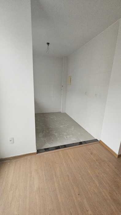 Apartamento à venda com 2 quartos, 40m² - Foto 4