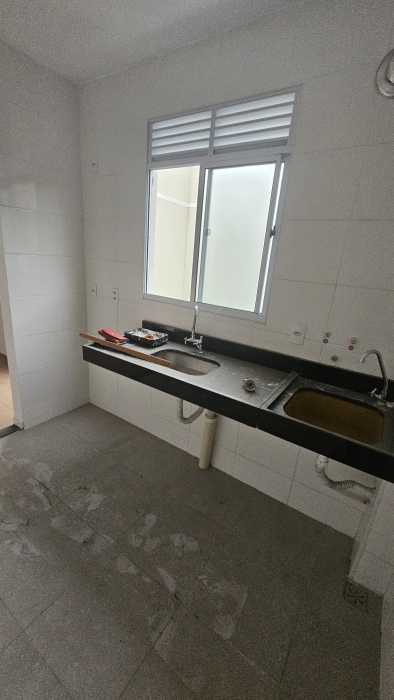 Apartamento à venda com 2 quartos, 40m² - Foto 7