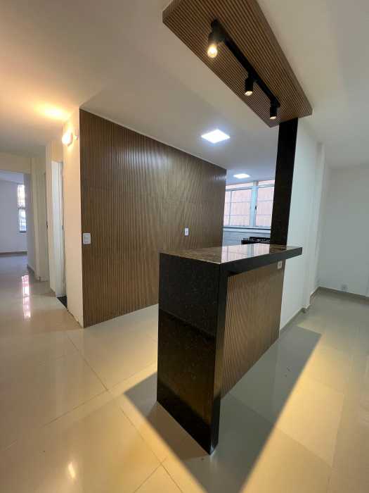 Apartamento à venda com 2 quartos, 58m² - Foto 3