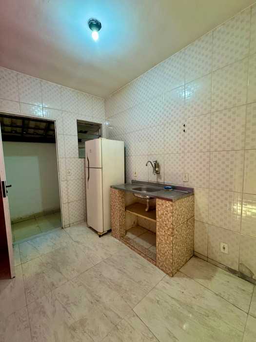 Casa à venda com 2 quartos, 59m² - Foto 9