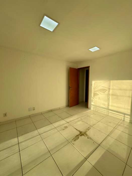 Casa à venda com 2 quartos, 59m² - Foto 13