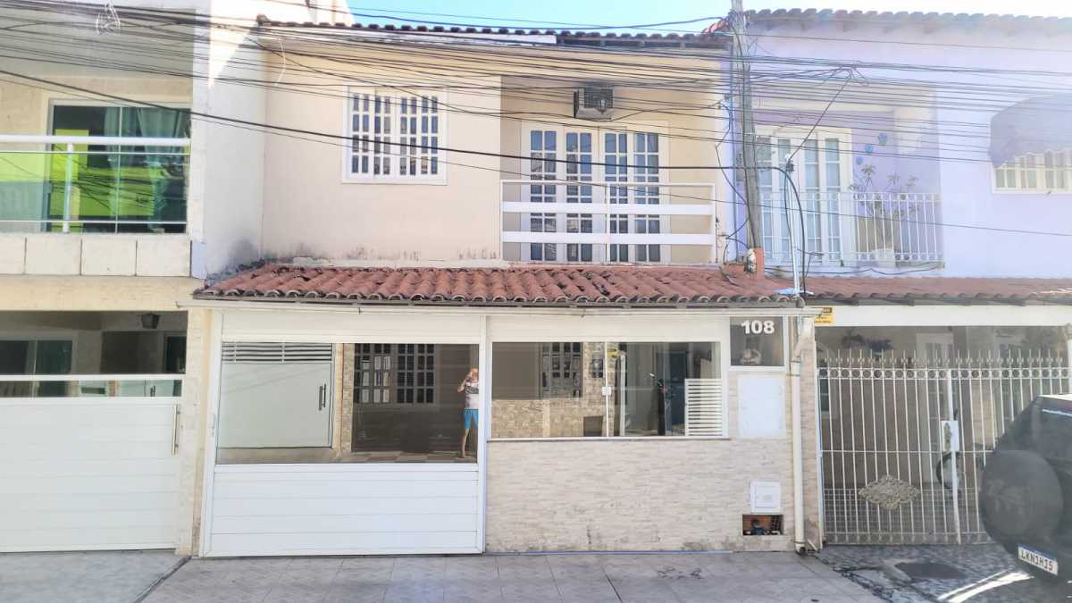 Casa de Condomínio à venda com 3 quartos, 150m² - Foto 1