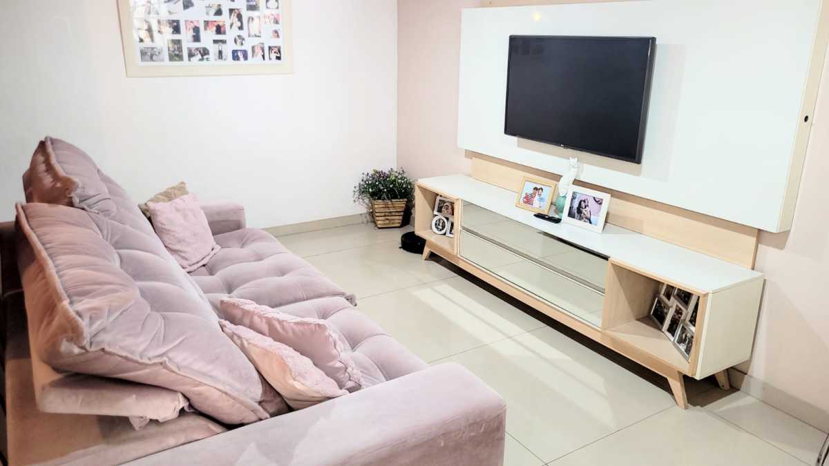 Casa de Condomínio à venda com 3 quartos, 150m² - Foto 2