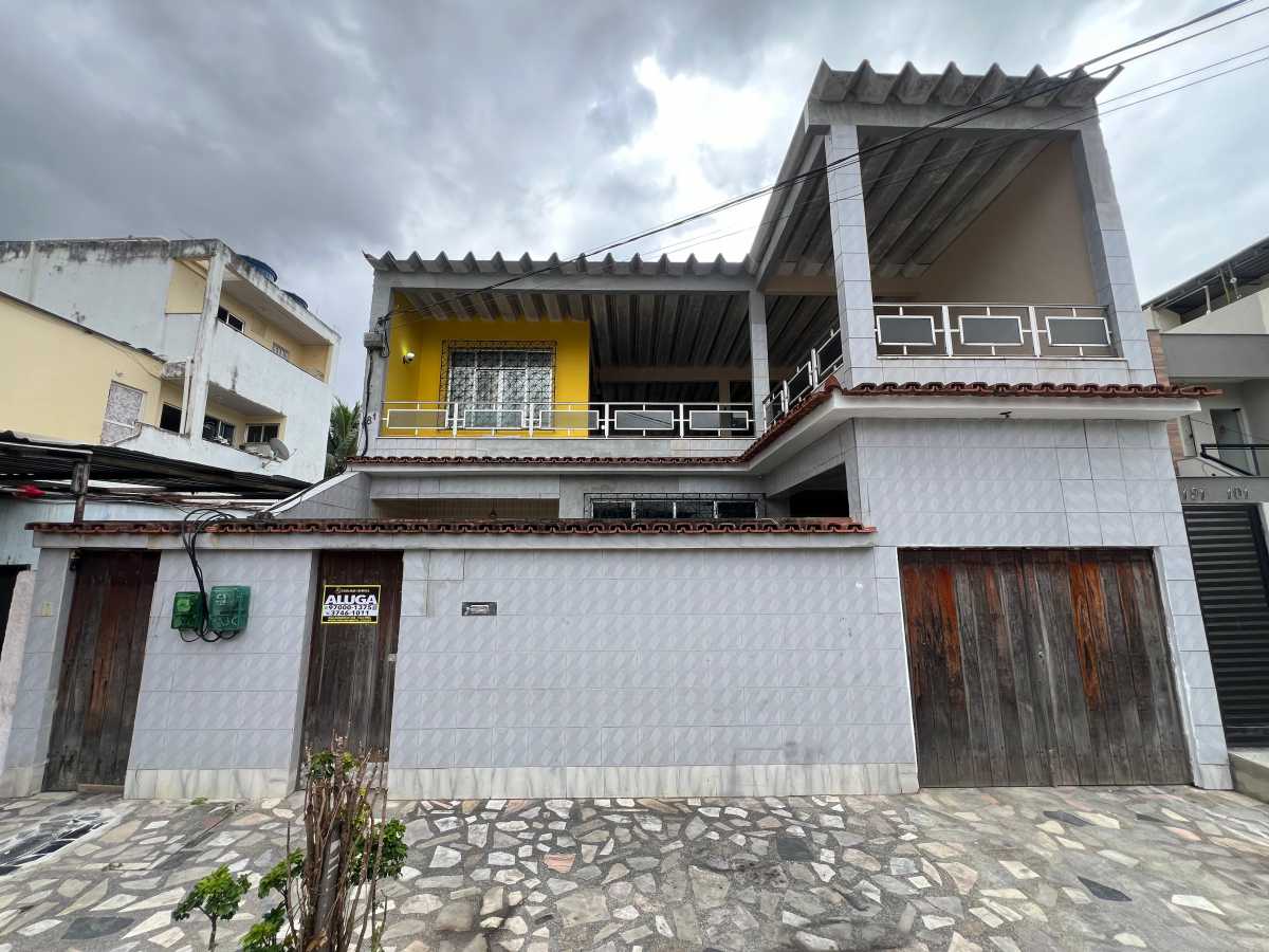 Casa para alugar com 4 quartos, 160m² - Foto 1