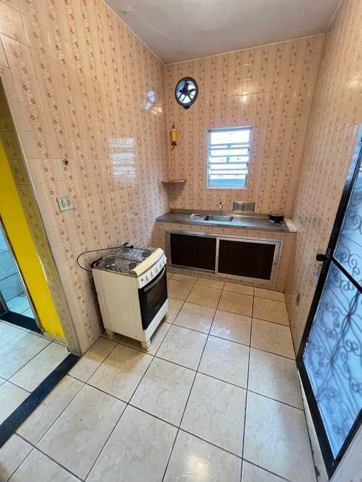 Casa para alugar com 4 quartos, 160m² - Foto 11