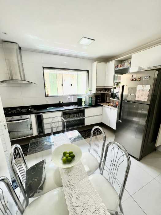 Casa, 3 quartos, 242 m² - Foto 11
