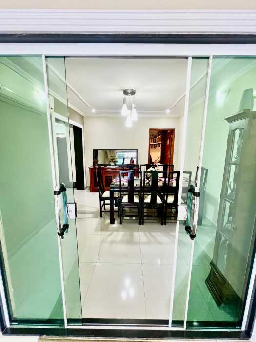 Casa, 3 quartos, 242 m² - Foto 5