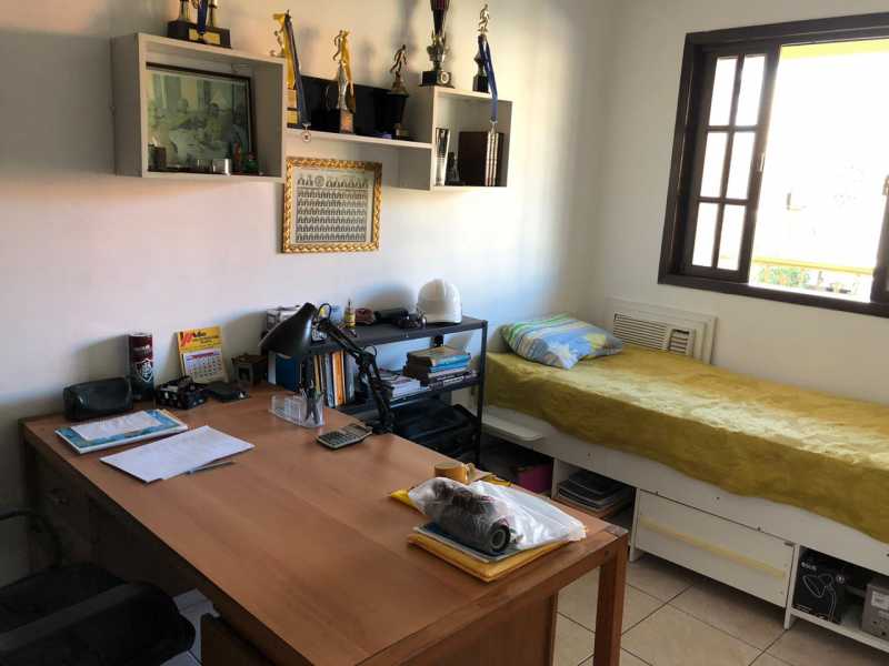 Casa de Condomínio à venda com 4 quartos, 200m² - Foto 16