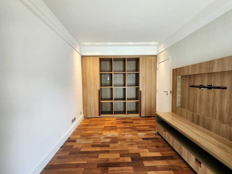 Apartamento, 4 quartos, 296 m² - Foto 17