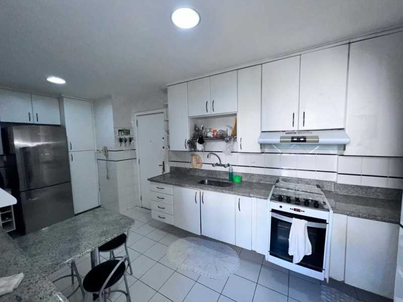 Apartamento, 3 quartos, 188 m² - Foto 12