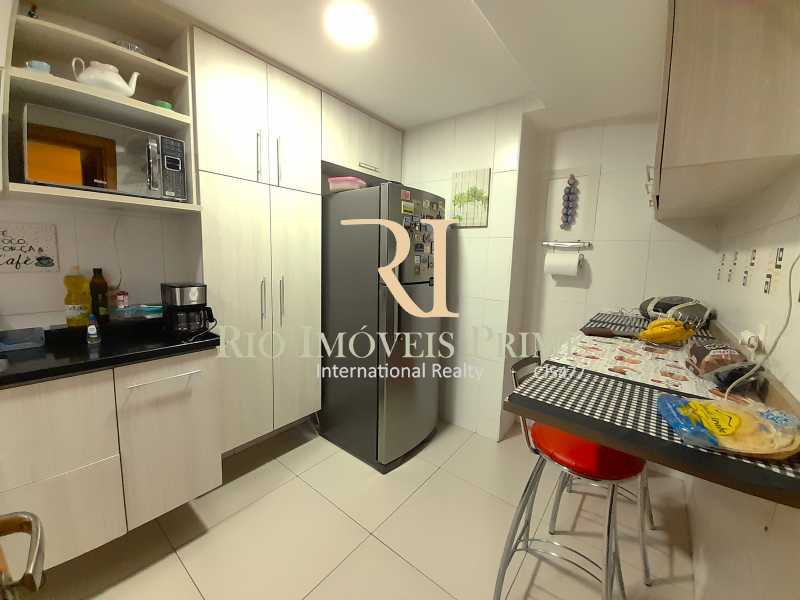 Apartamento à venda com 3 quartos, 86m² - Foto 16