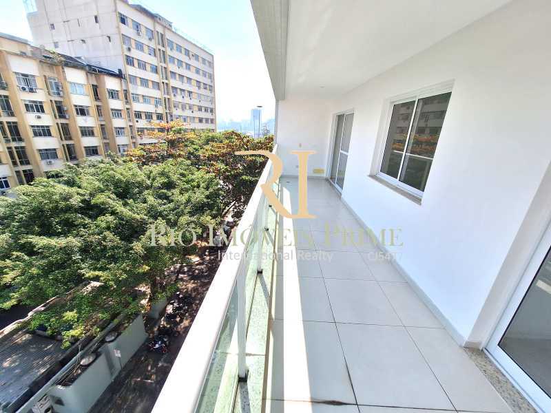 Apartamento à venda com 3 quartos, 94m² - Foto 1