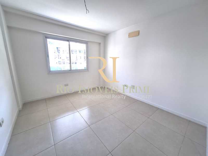 Apartamento à venda com 3 quartos, 94m² - Foto 9