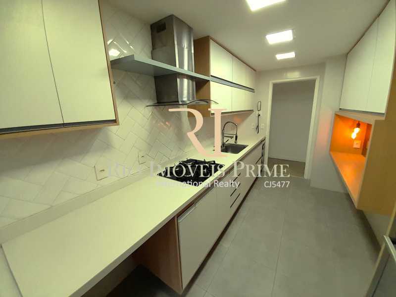 Apartamento à venda com 3 quartos, 86m² - Foto 18