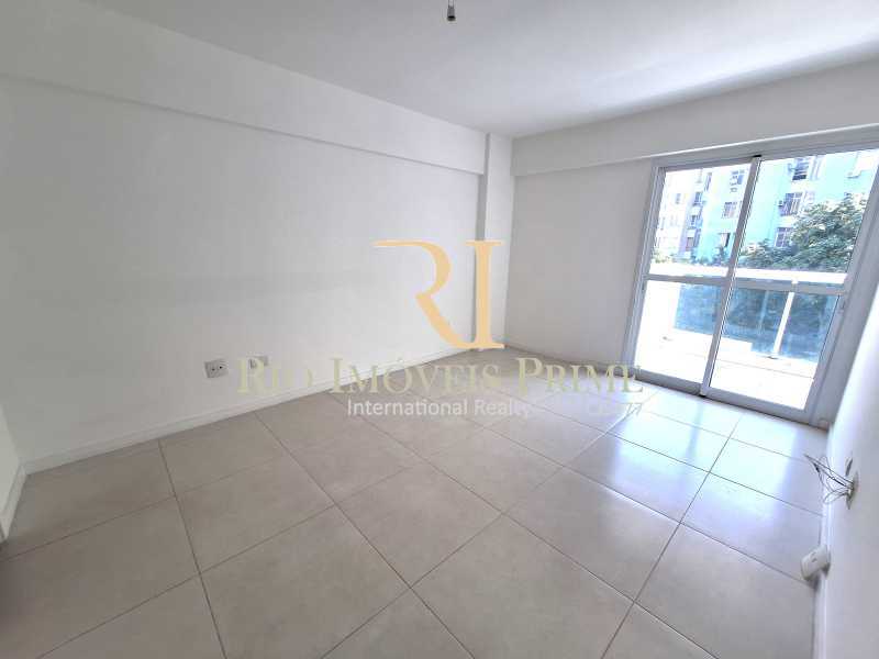 Apartamento à venda com 3 quartos, 94m² - Foto 6