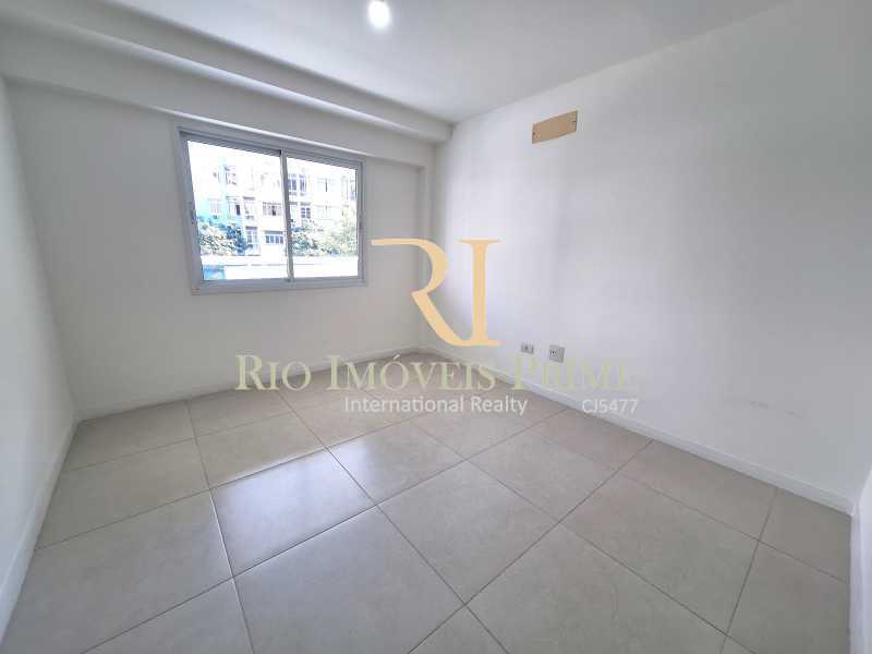 Apartamento à venda com 3 quartos, 94m² - Foto 9