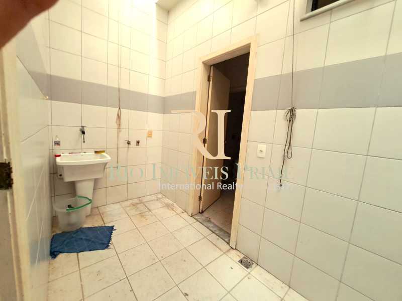 Cobertura à venda e aluguel com 3 quartos, 185m² - Foto 18