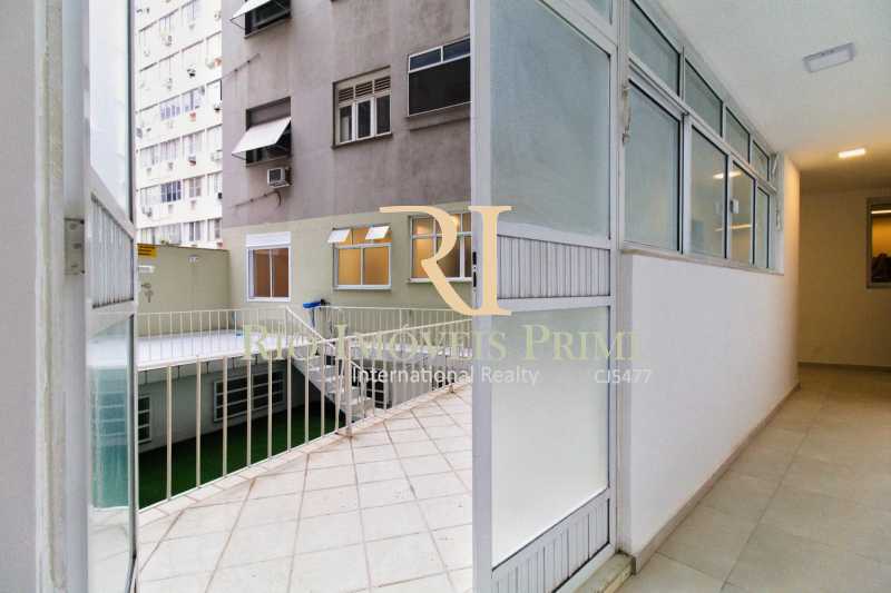 Apartamento à venda com 4 quartos, 320m² - Foto 27