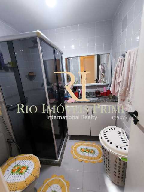 Apartamento à venda com 2 quartos, 65m² - Foto 12