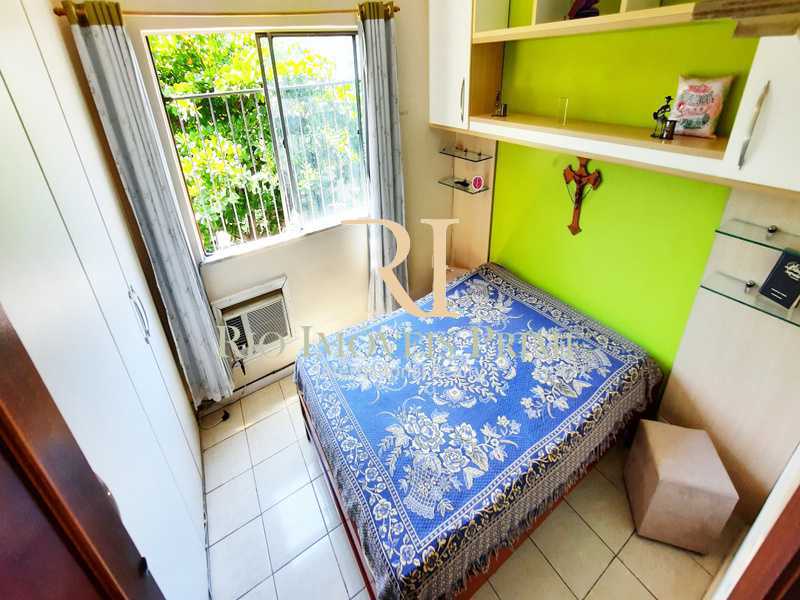 Apartamento à venda com 2 quartos, 70m² - Foto 27