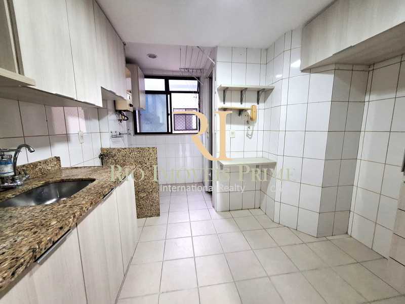 Cobertura à venda com 2 quartos, 117m² - Foto 11