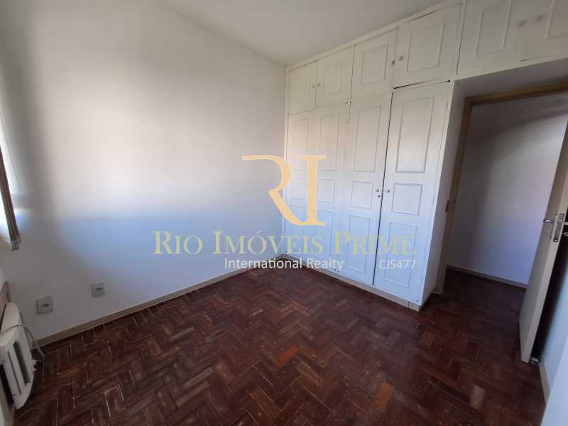 Apartamento à venda com 3 quartos, 106m² - Foto 8