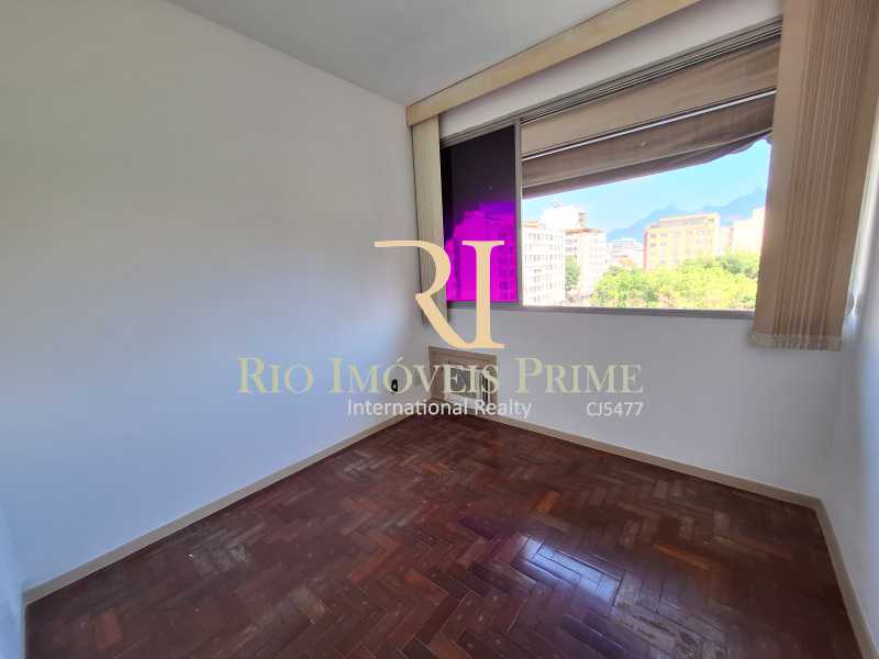 Apartamento à venda com 3 quartos, 106m² - Foto 9