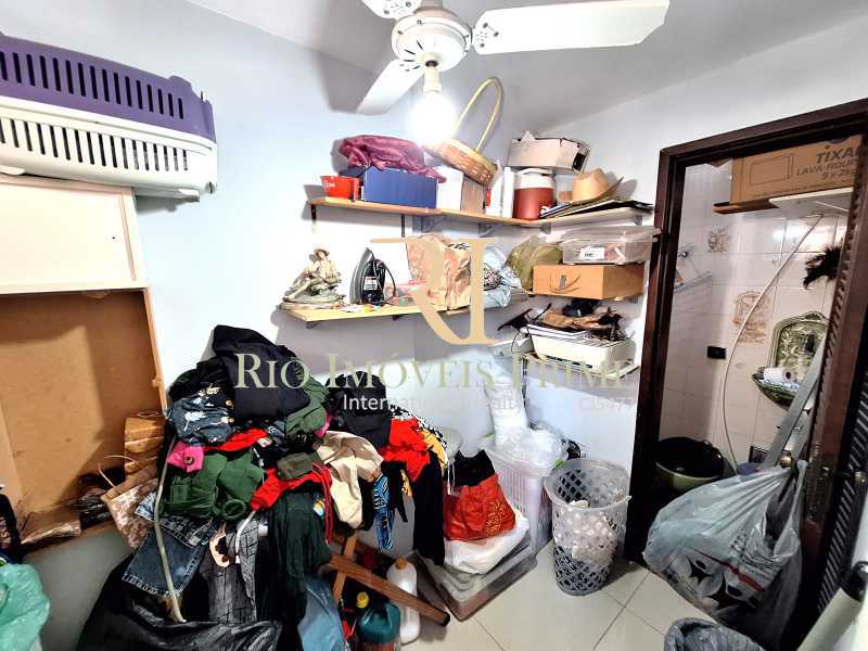 Apartamento à venda com 2 quartos, 64m² - Foto 17