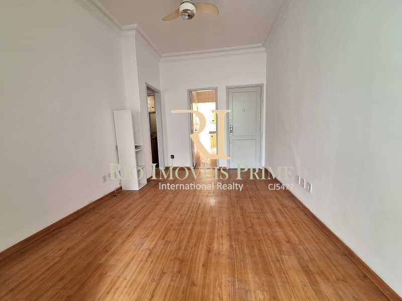 Apartamento à venda com 3 quartos, 78m² - Foto 3