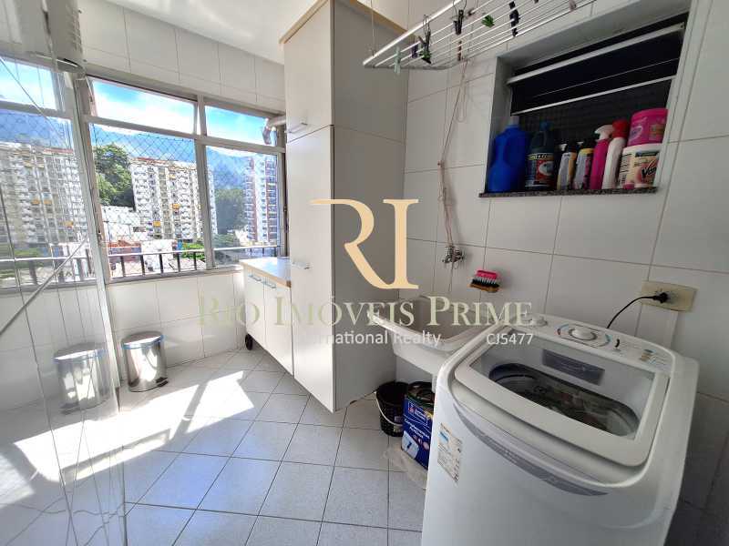 Apartamento à venda com 2 quartos, 66m² - Foto 16