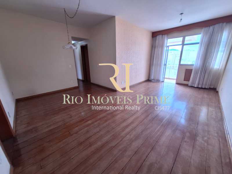 Apartamento à venda com 3 quartos, 100m² - Foto 3