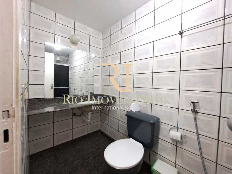 Apartamento à venda com 2 quartos, 81m² - Foto 11