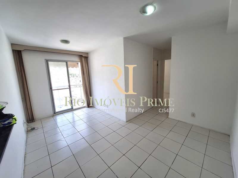 Apartamento à venda com 2 quartos, 50m² - Foto 2