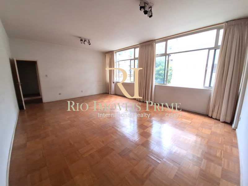 Apartamento à venda com 4 quartos, 160m² - Foto 1