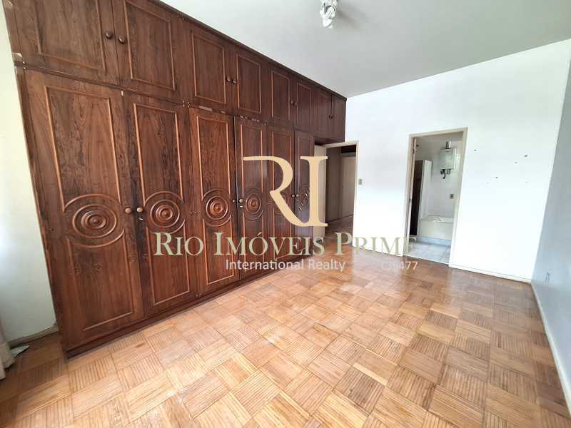 Apartamento à venda com 4 quartos, 160m² - Foto 5