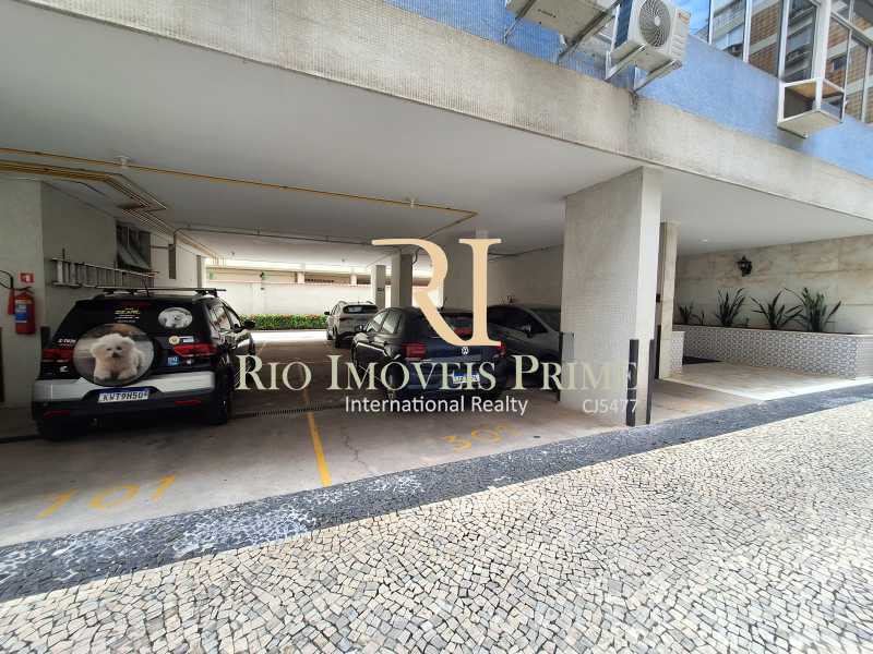 Apartamento à venda com 4 quartos, 160m² - Foto 29