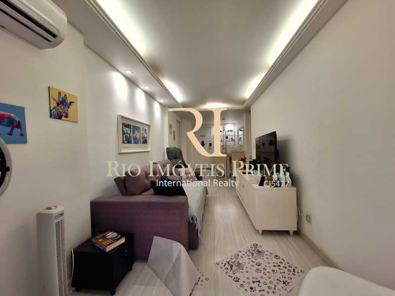 Apartamento para alugar com 2 quartos, 63m² - Foto 3